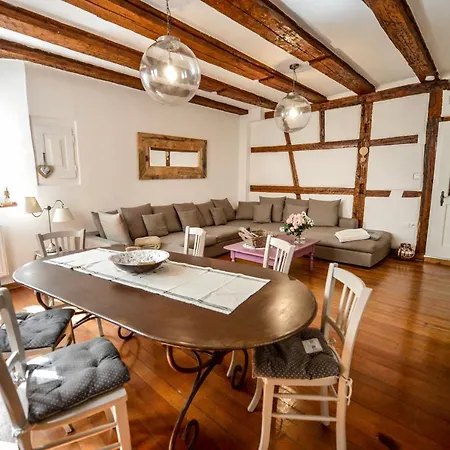 Appartement De Louise *